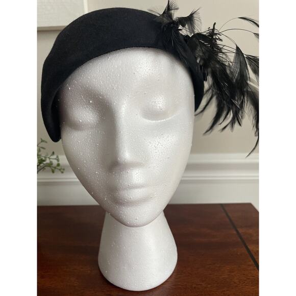 Vintage Black Felt Cocktail Hat Fascinator With Feathers - Picture 1 of 7